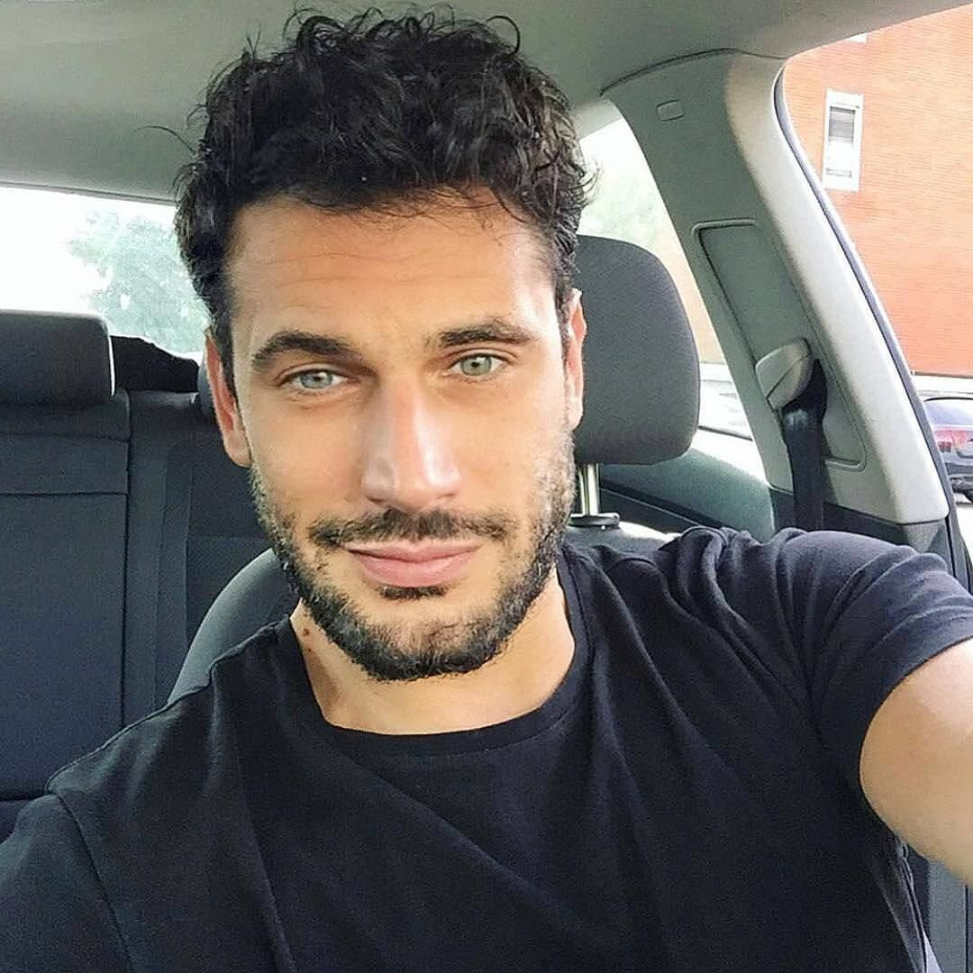 Alex Clark Profile Picture